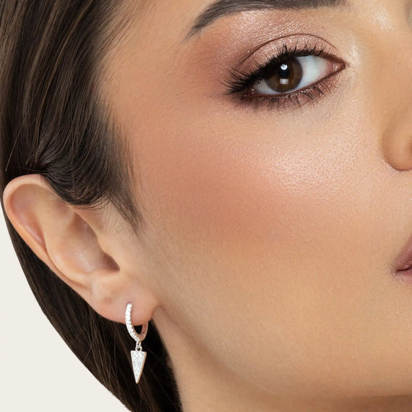 SREBRNE NAUŠNICE TERESA