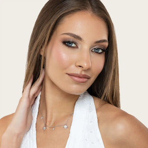 SREBRNA OGRLICA UNIVERSE'S EMBRACE