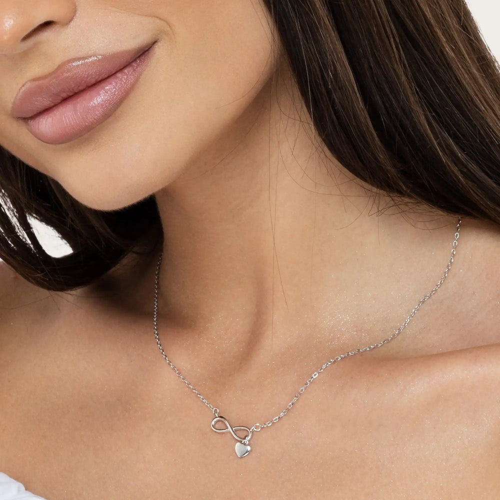 SREBRNA OGRLICA LIMITLESS LOVE