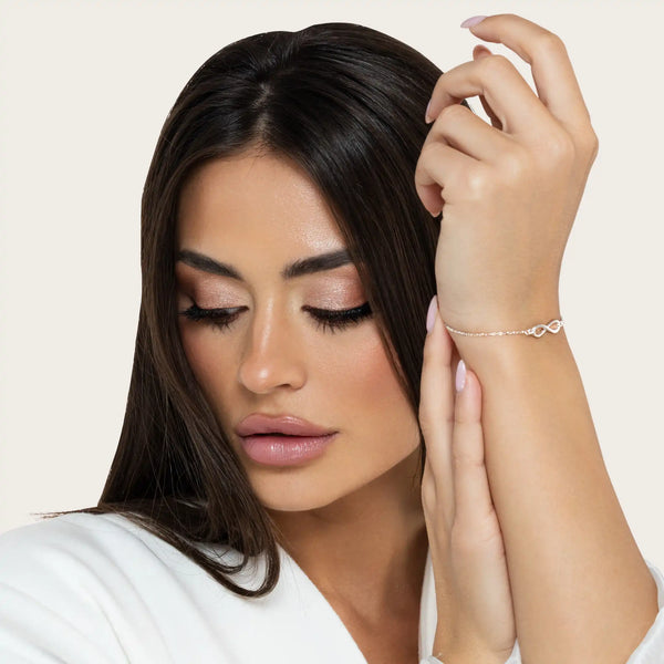 SREBRNA NARUKVICA ETERNAL INFINITY