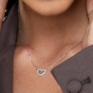 SREBRNA OGRLICA INFINITY & LOVE